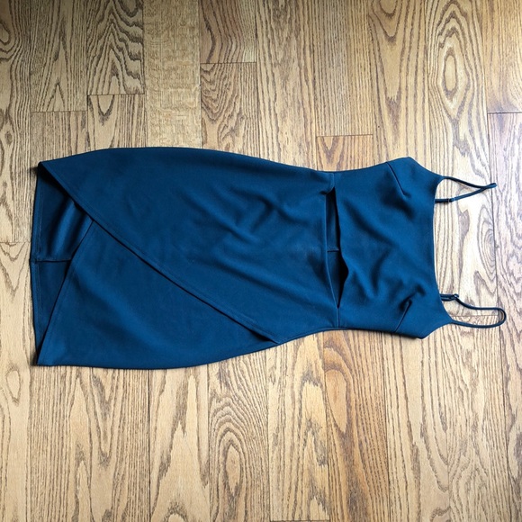 Lulu’s Cutout On The Town Cutout Bodycon Dress - Picture 4 of 9